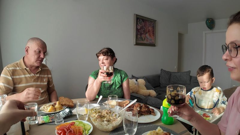 РОДИТЕЛИ ПРИШЛИ НА ДЕНЬ РОЖДЕНИЯ