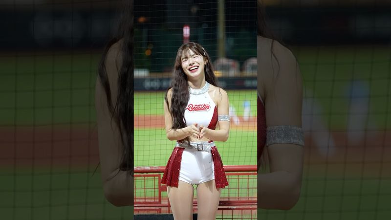 「上吧」直接讓多慧秒獲得痛苦面具 滿臉不情願🤣​⁠@lee_dahye #李多慧 #이다혜 #cheerleader #fancam #shorts