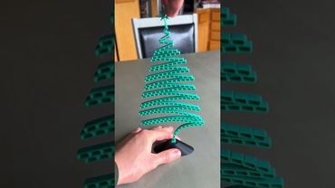 3D Printed Elegant flexible Christmas tree