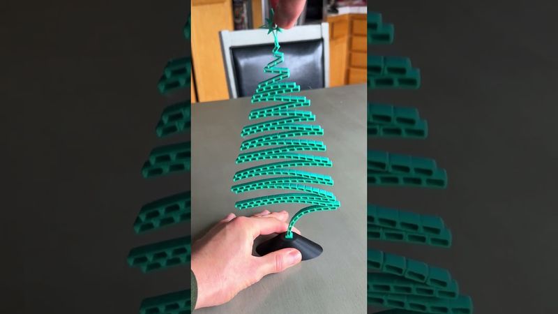 3D Printed Elegant flexible Christmas tree