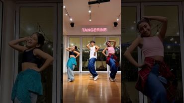 Dancing with the Madhubalas💃🏻 | Om Tarphe | Dance #trendingonshorts #bollywood #madhubala #viral