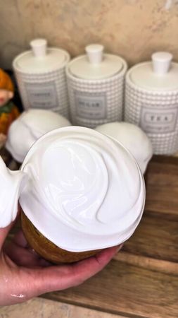 Идеальная глазурь✅.  Без яиц , не липнет и не крошится ! В этом видео...