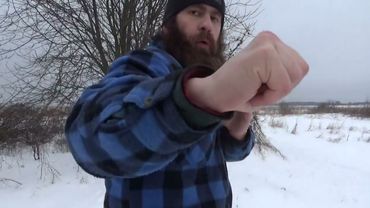 АСМР. Быстрые движения рук со звуками кожи.