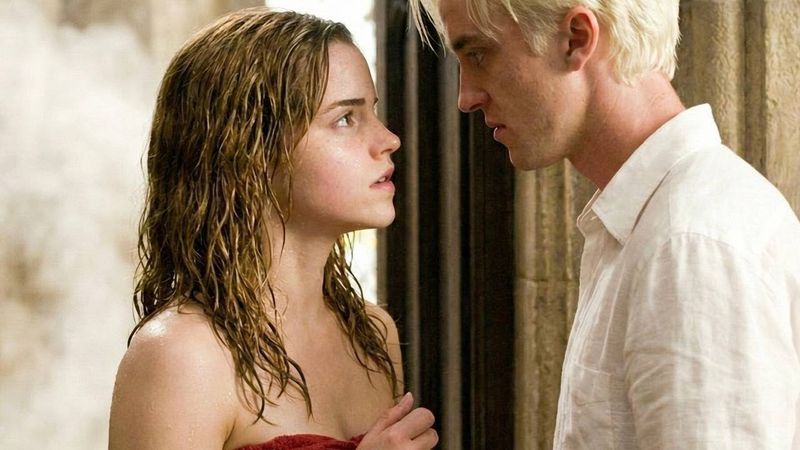 Dramione: Enemies to Roommates// A Draco & Hermione Story #dramione #dracomalfoy #hermionegranger