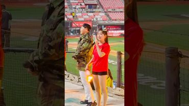 마무리 멘트까지 단장님 자리 위협 #이서윤 #이서윤치어리더#ktwiz #kt위즈 #kt위즈치어리더