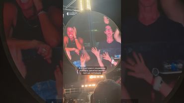 Як відео з концерту Coldplay викрило ймовірну зраду