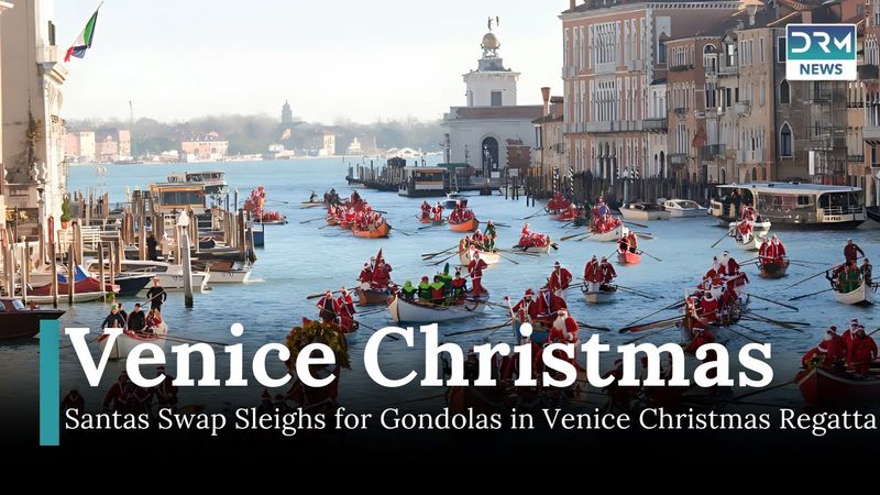 Santa Clauses Take Over Venice Canals in Festive Christmas Regatta | News Today | DRM News | AQ1I