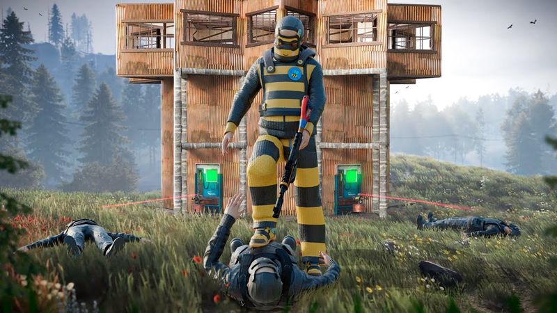 Я ГРИФЕР! МЕНЯ РЕЙДЯТ 20 ЧЕЛОВЕК! ВСЕ КЛАНЫ ИГРАЮТ ПО МОИМ ПРАВИЛАМ в Rust/Раст