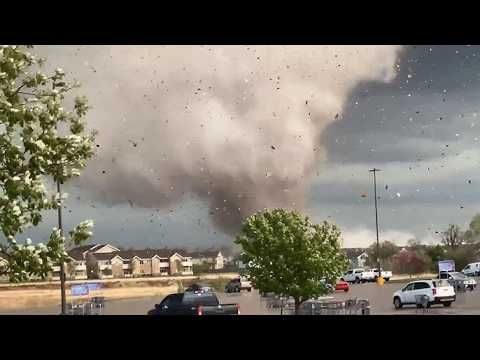 Мощные ТОРНАДО, Снятые на Камеру С Близкого Расстояния