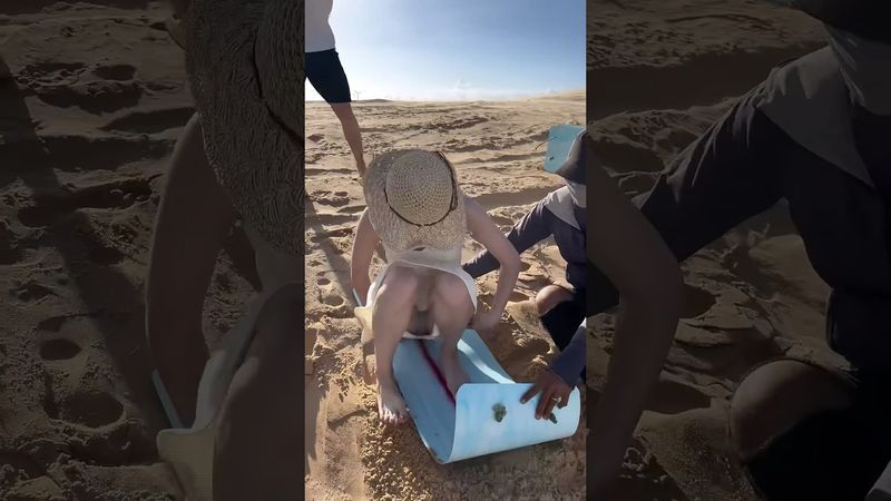 Anh Đừng buông 🌹 Beautiful girls and sand surfing#beautiful#girl#beauty #chuottrencat#Sandboarding.