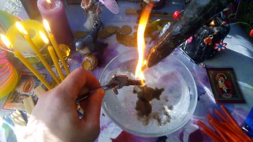 Чистка Тотальная Мочеполовой системы 1 часть. Заговоренной свечей с травами.