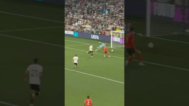 Ronaldo wins it for Portugal 👏