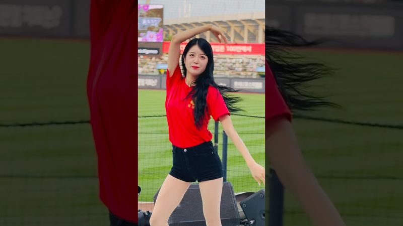 귀하디 귀한 정면 아웃송 #신세희 #신세희치어리더#ktwiz#kt위즈 #kt위즈치어리더