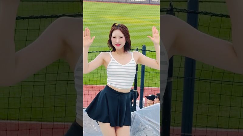 금주님 표정 귀여워 #이금주 #이금주치어리더#ktwiz #kt위즈 #kt위즈치어리더