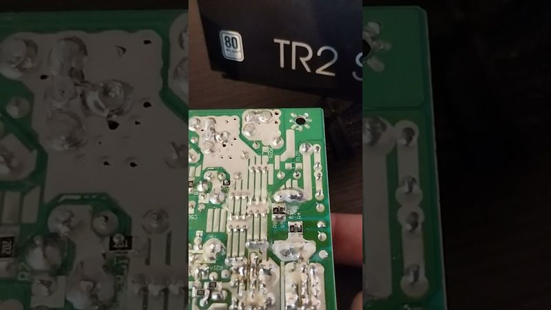 Ремонт и обзор блока питания компьютера Thermaltake TR2 S 550w