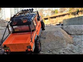 RC카 Xtra Speed D110 LandRover Defender Valley Rock Crawling 2