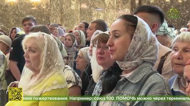 Божественная литургия в кафедральном соборе Христа Спасителя в Калининграде