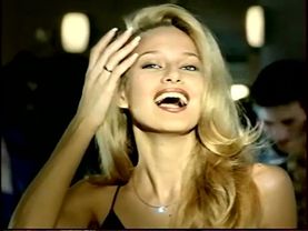 Рекламный блок и анонс (РТР, 04.06.2002) (6)