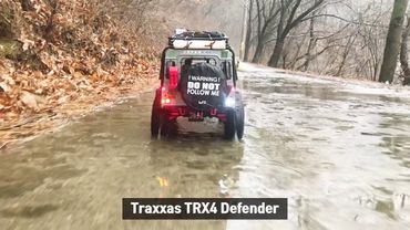 Traxxas TRX4 Defender rain day trail Rc car