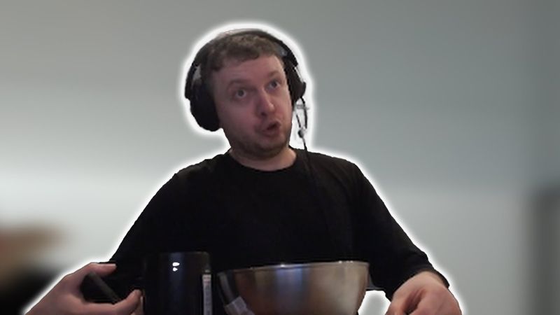 Сделаешь голосование? Во что играешь вне стримов? Бэрсэрк повлиял на дарк фэнтези