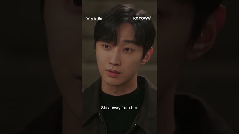 #JinYoung is suspicious of #YooJungHoo 🤨 #jungziso #whoisshe #kdrama #kdramashorts #kocowa