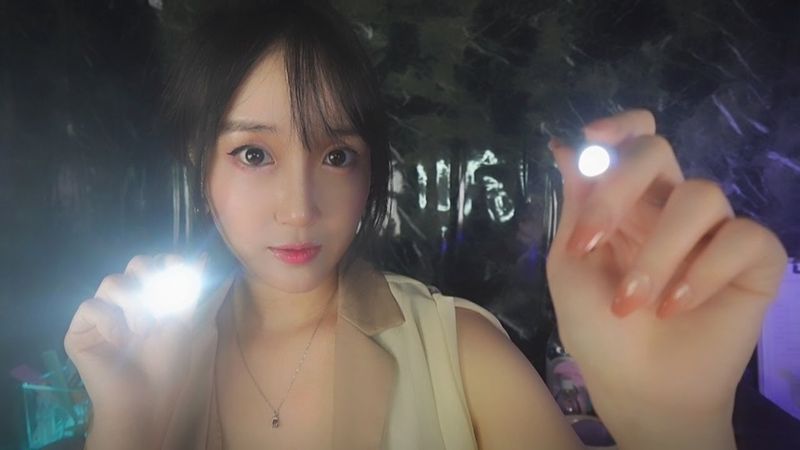 ASMR Relaxing Ear Therapy Clinic👂🏻