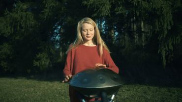 No.18 Daily Meditation  I  5 minutes  I  handpan music "Light Within"