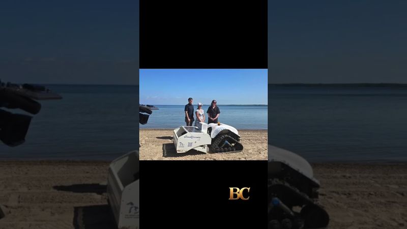 Canada’s first-ever beach cleaning robot just hit Lake Simcoe shores
