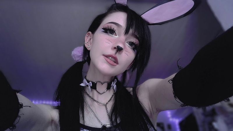 asmr ☾ bunny girl head scratches .*＊♡