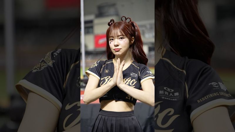 多慧小皮蛋 每次都故意做一些奇怪的表情🤣​⁠@lee_dahye #李多慧 #이다혜 #cheerleader #fancam #shorts