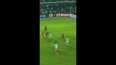 Neymar na linha! Não foi gol!