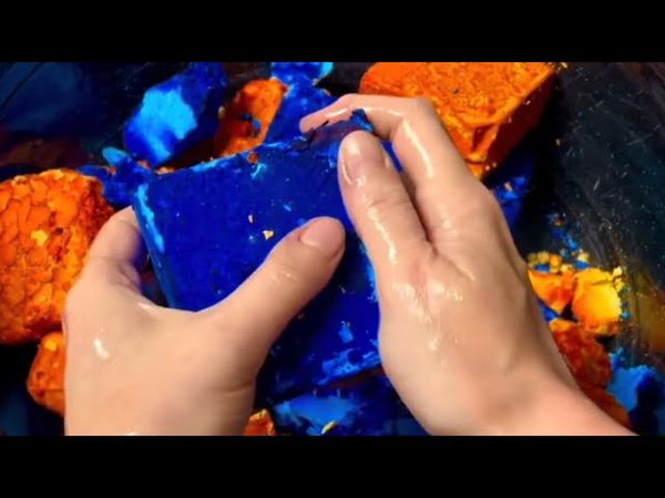 Dusty Flakey Yellow/Blue Dyed Fresh BSN Gym Chalk