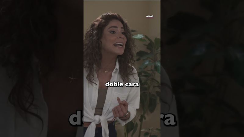 Estrella no entiende las actitudes de Fabián #AMar #Uninovelas