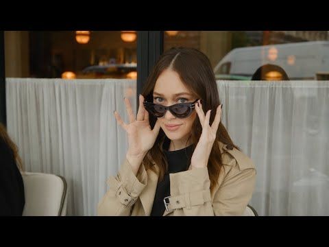 Sehari bersama Alycia Debnam Carey di Paris | Vogue Australia