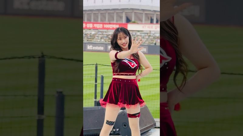 쌍수~ 할 때 왜 이렇게 귀여워요 #이서윤 #이서윤치어리더#ktwiz #kt위즈 #kt위즈치어리더