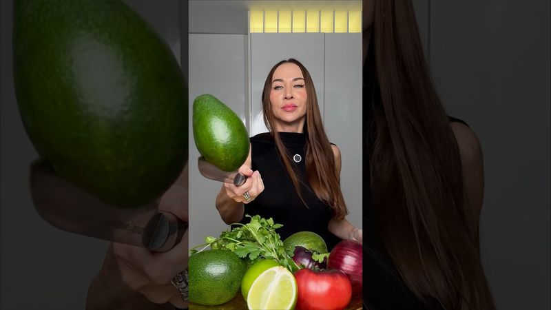 Гуакамоле. Базовый минимум. #гуакамоле #авокадо