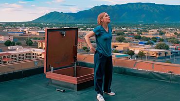 Только 1 ЧЕЛОВЕК живёт в ЦЕЛОМ ГОРОДЕ, а все люди НА ПЛАНЕТЕ исполняют его желания [пересказ]