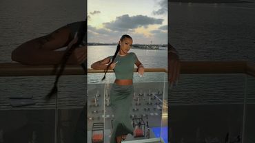 This girl looks stunning in these outfit #shorts #style #fashion