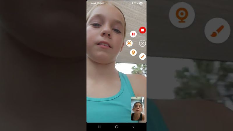 Stretch with my friend @ClaudiaHallett subscribe#cheergirl#stretch #subscribe #summit