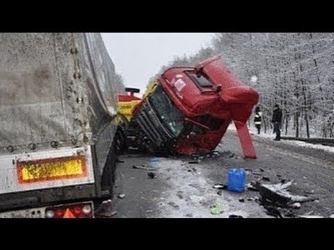 Idiots In Cars Compilation #138 | Idiotic Russian Car Driver #carcrash #carcrashcompilation #crashes