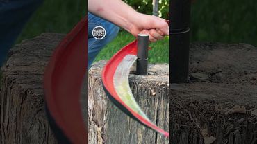 A Countryside Gem! A Trick with a Scythe and Hinge #village