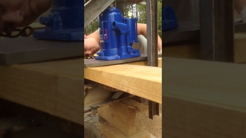 Секретный пресс будущего: как мы вручную штампуем фермы 15 м на МЗП 😎 #wood #woodworking #automobile