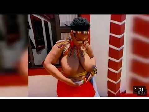 SWAHILI GRACE | WOMAN DANCING TO THE RHYTHMS OF THE COAST.