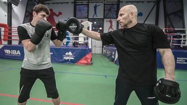 Как бить боксерскую двойку - Подготовка, атака и выход из атаки