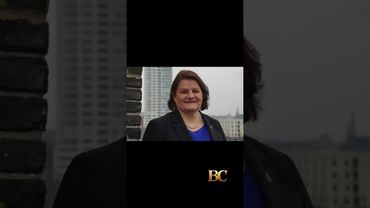 Wisconsin judge indicted on allegations she helped man evade ICE agents