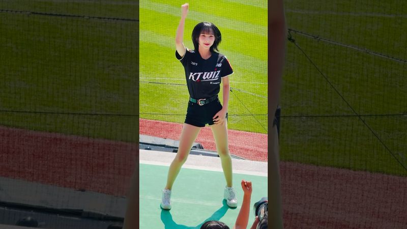 머리 예쁘게 한 희정님 #정희정 #정희정치어리더 #ktwiz #kt위즈 #kt위즈치어리더