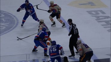 СКА 3:2ОТ Шанхайские Драконы с трибуны Ледового дворца