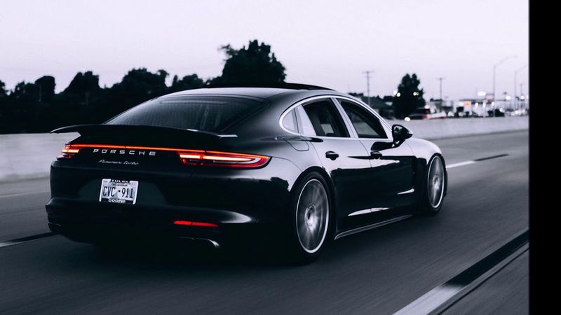 Konfuz - Твои подружки хотят ко мне в панамеру