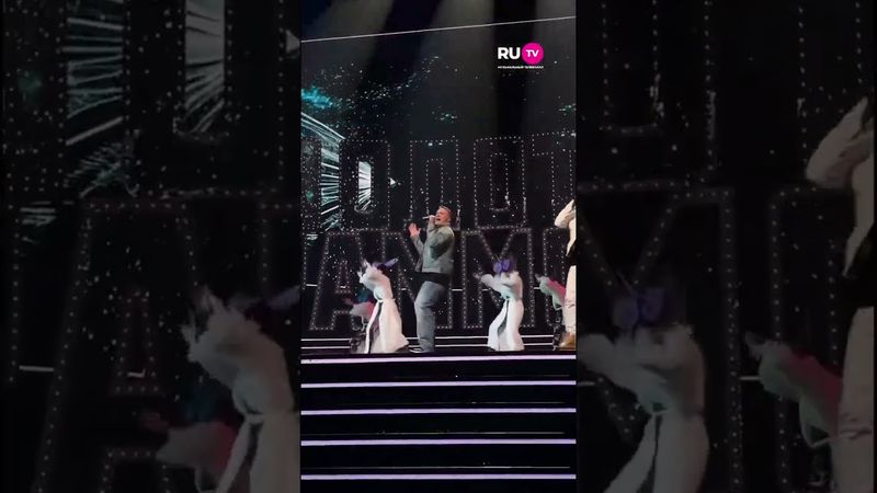 Тот самый хит, что вернул нас в 90-е!