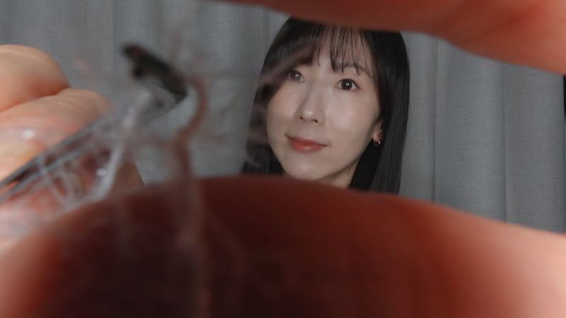 Tingly Eye Cleaning 👀 | A Gentle Cleanse for Your Eyes & Soul